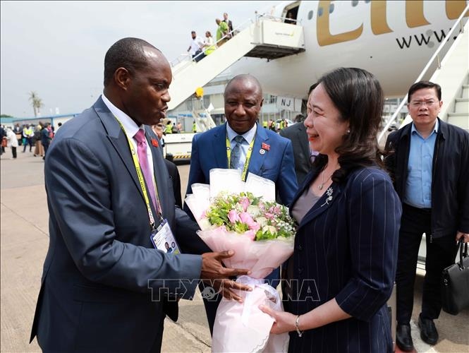 Vice President arrives in Uganda for Non-Aligned Movement summit